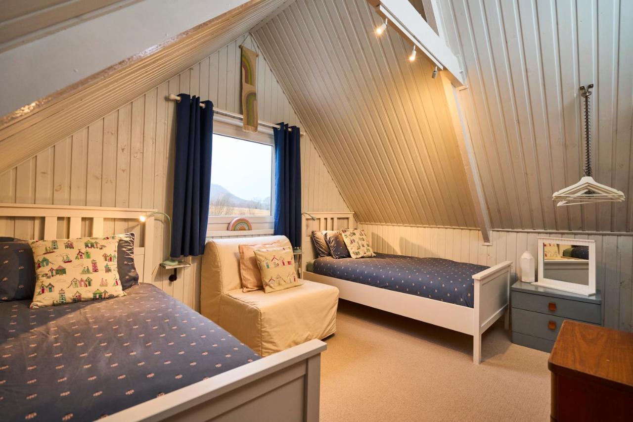 The Moorings, Overlooking Loch Fyne *